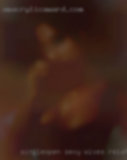 -Single/open sexy wives relationship.