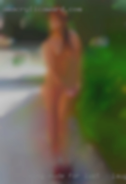 Looking nude for lust & ; laughs.