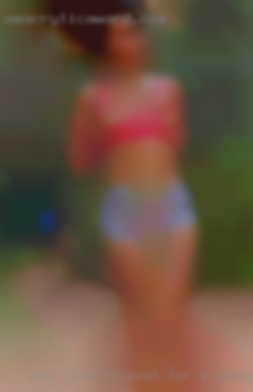 Who like to meet for a pussy drink and a chat.